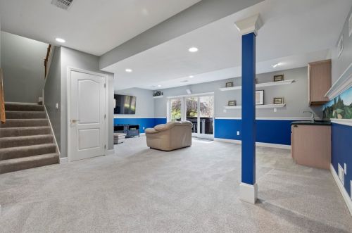 1555 Alaqua Dr, Sewickley PA  15143-9567 exterior