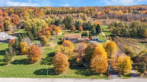 2584 Hillsville Rd, Edinburg, PA 16116-3316