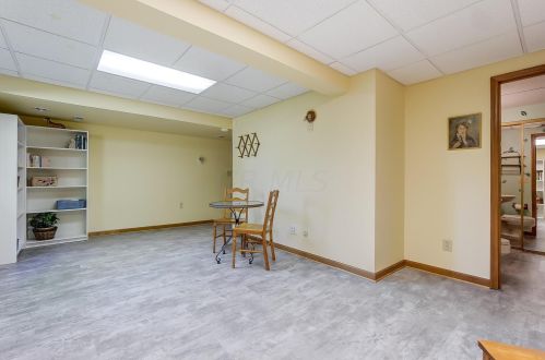 6108 State Route 380, Wilmington OH  45177-9018 exterior