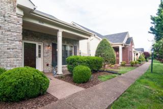 8630 Sawyer Brown Rd, Nashville, TN 37221-2473