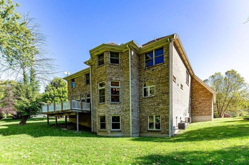 6440 Cooper Rd, Cincinnati, OH 45242-7057