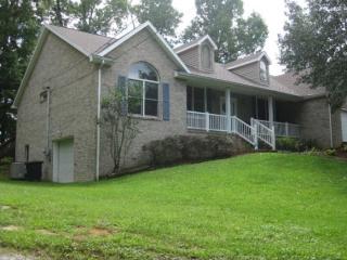 732 Gray Station Sulphur Springs Rd, Jonesborough, TN 37659-3816