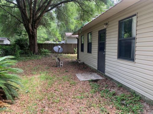 12970 104th Ct, Belleview FL  34420-5852 exterior