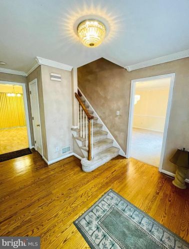 129 Shrewsbury Dr, Wilmington, DE 19810-1400