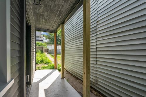 2810 California Ave, Pittsburgh PA 15212-2503 exterior