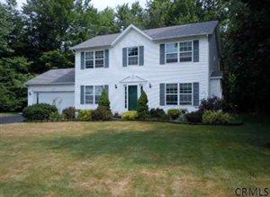 24 New Netherland Way, Clifton Park Center, NY 12065-2656