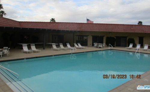 69333 Palm Canyon Dr, Cathedral City CA  92234-1416 exterior