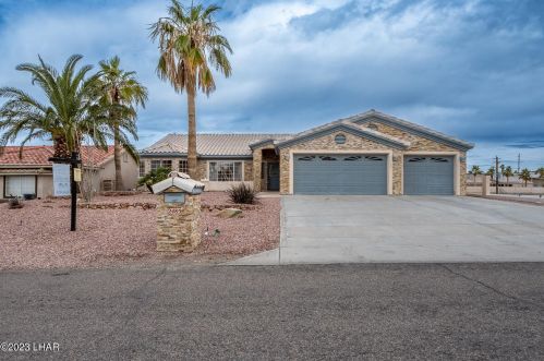 2485 Angler Dr, Lake Havasu City, AZ 86404-2130