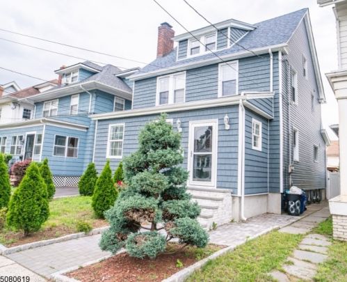 886 Degraw Ave, Newark, NJ 07104-1708