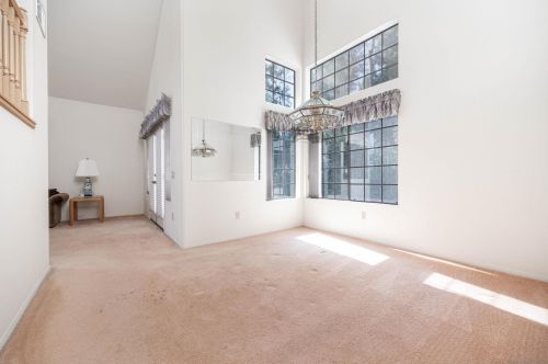 11939 Avenida Consentido, San Diego CA 92128-3246 exterior