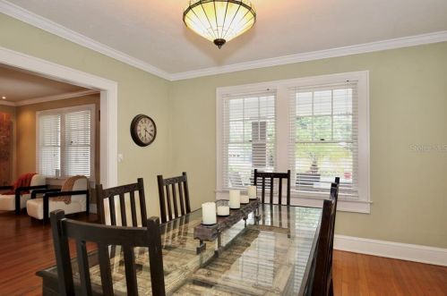 738 Edgewater Dr, Orlando FL 32804-6890 exterior