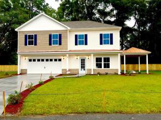 11 Mint Farm Dr, Beaufort, SC 29906-8983