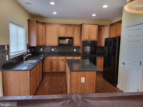 6161 Popes Creek Pl, Haymarket, VA 20169-5435