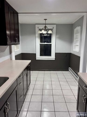 79 Arthur St, Ridgefield Park NJ  07660-1102 exterior