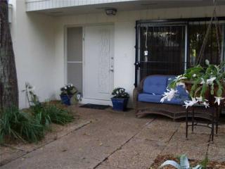 8206 81st Ter, Miami, FL 33143-6636