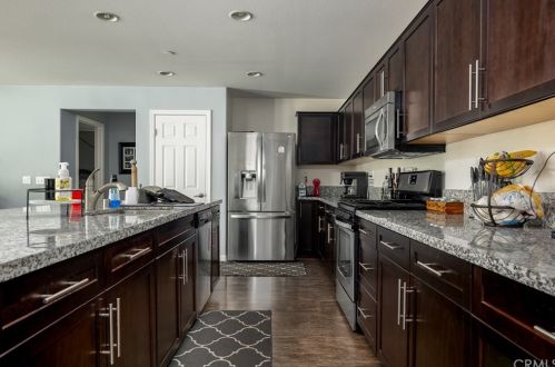 4167 Ladrillo St, Lake Elsinore CA  92530-2016 exterior