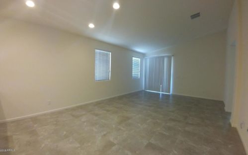 3931 Narrowleaf Dr, Gilbert AZ  85298-0431 exterior