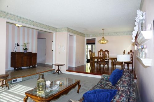 3576 Eastridge Dr, San Jose CA  95148-1404 exterior