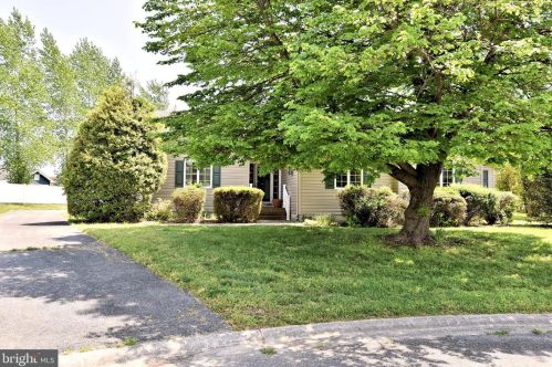 64 Bay Breeze Dr, Lewes, DE 19958-2110