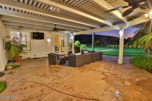 5391 Evening Sky Dr, Simi Valley CA  93063-5744 exterior