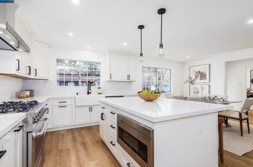 124 Greenbrook Ct, Danville CA  94526-5251 exterior