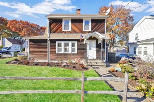 150 Summit St, Bridgeport CT  06606-4839 exterior