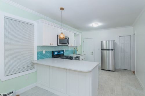 535 Clinton St, East Orange NJ  07018-1031 exterior