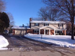 4380 Continental Dr, Brookfield, WI 53045-1244