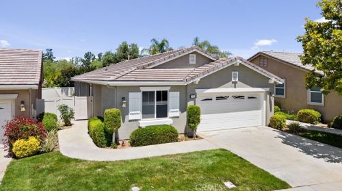 147 Tijeras Crk, Beaumont CA  92223-7308 exterior