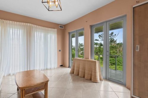 4150 Dingman Dr, Sanibel FL 33957-5107 exterior