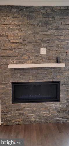 6912 Westlawn Dr, Falls Church VA  22042-2653 exterior