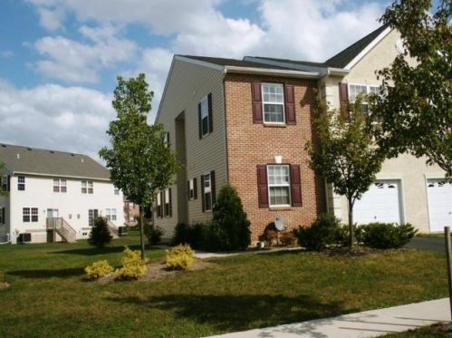 3626 Clauss Dr, Macungie, PA 18062-9593