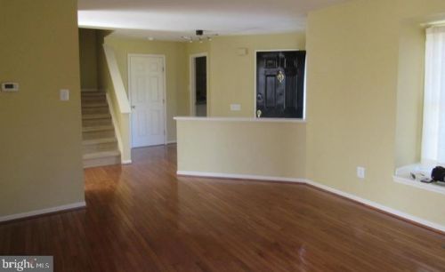 905 Shetland Ct, Chadds Ford, PA 19317-9295