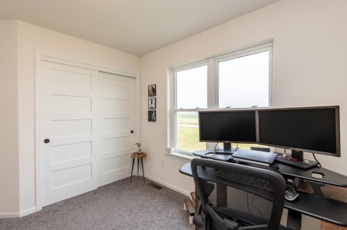 292 Autumn Crest Ln, Lake Mills WI  53551-1951 exterior