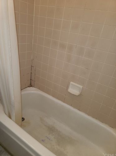547 238th Pl, Long Beach, CA 90745-5836