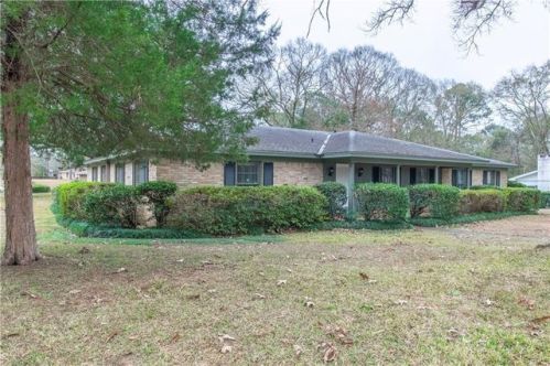 2851 Starlit Dr, Mobile, AL 36693-4214