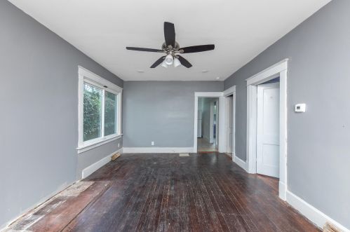 1317 Hazen St, Covington, KY 41016-1620