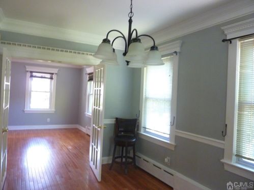 190 Willow St, East Brunswick NJ  08816-3138 exterior