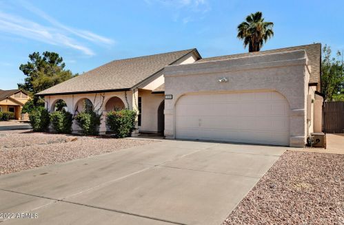 3825 Laredo St, Chandler, AZ 85226-2236