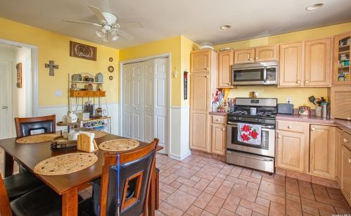 47 Western Concourse, Amityville, NY 11701-4126