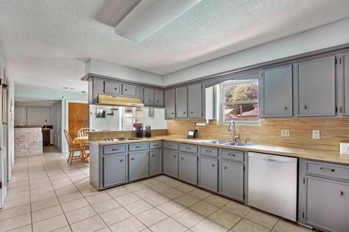 5607 Kiowa Timbers Dr, Humble TX 77346-1929 exterior