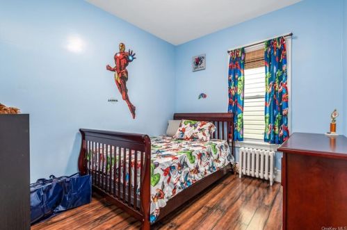 76-38 85th Dr, Jamaica NY  11421-1008 exterior