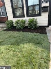 3371 Blaine St, Washington, DC 20019-1328