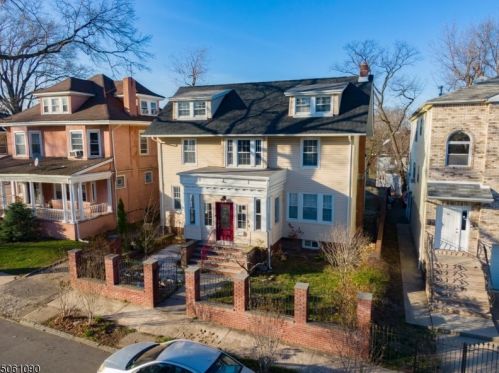 20 Vernon Pl, East Orange NJ  07017-4410 exterior