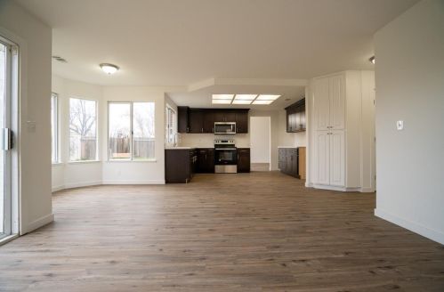 1324 Red Teal Dr, Newman CA  95360-1715 exterior