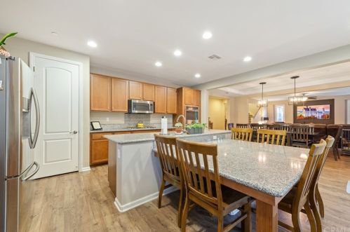 36266 Waxen Rd, Lake Elsinore CA  92532-2565 exterior