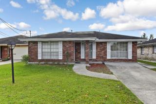 4916 Rye St, Metairie, LA 70006-5208