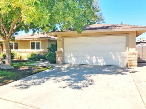 6041 Marty Ave, Fresno, CA 93711-1501