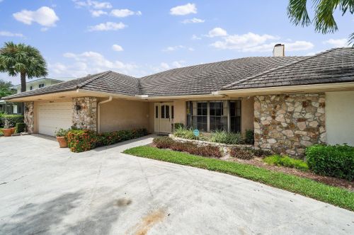 137 Davit Dr, West Palm Beach, FL 33408-5054