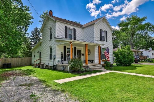 216 Mill St, Blanchester, OH 45107-1143